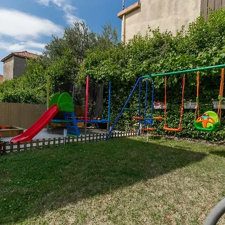Apartment Apartman Jelena 2 Kastela
